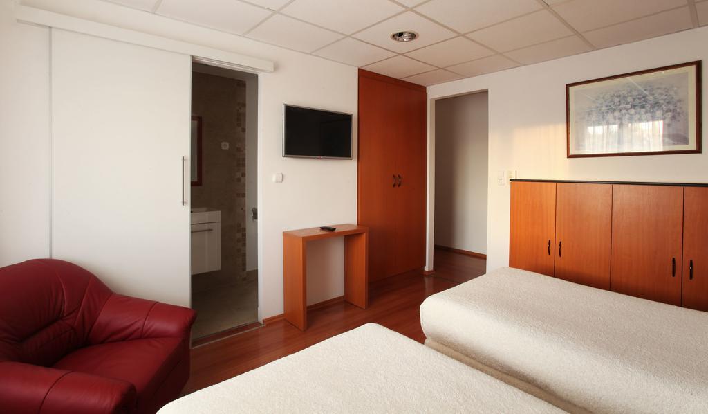Sós Motel Hatvan Habitación foto